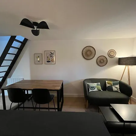 Le426, Triplex 2 Refait A Neuf Апартаменты *